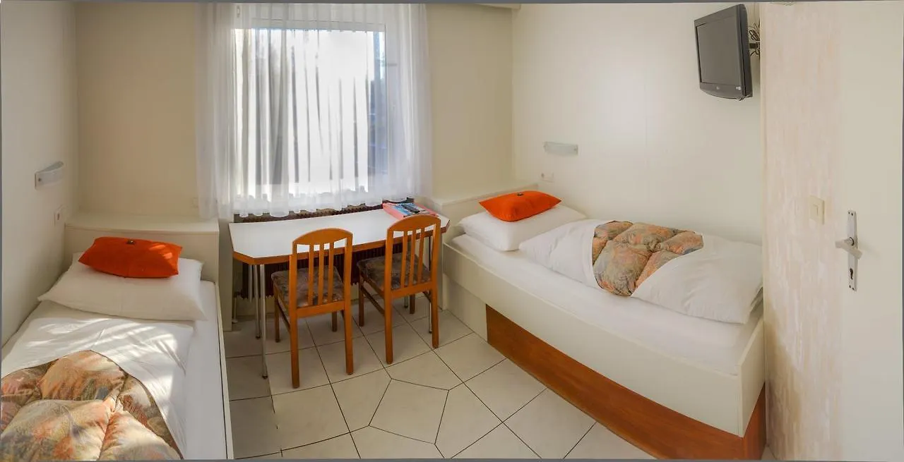 Hotel Helga Innsbruck